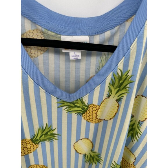 Lularoe V-Neck Christy T  Size L-  Pineapple - Picture 2 of 4